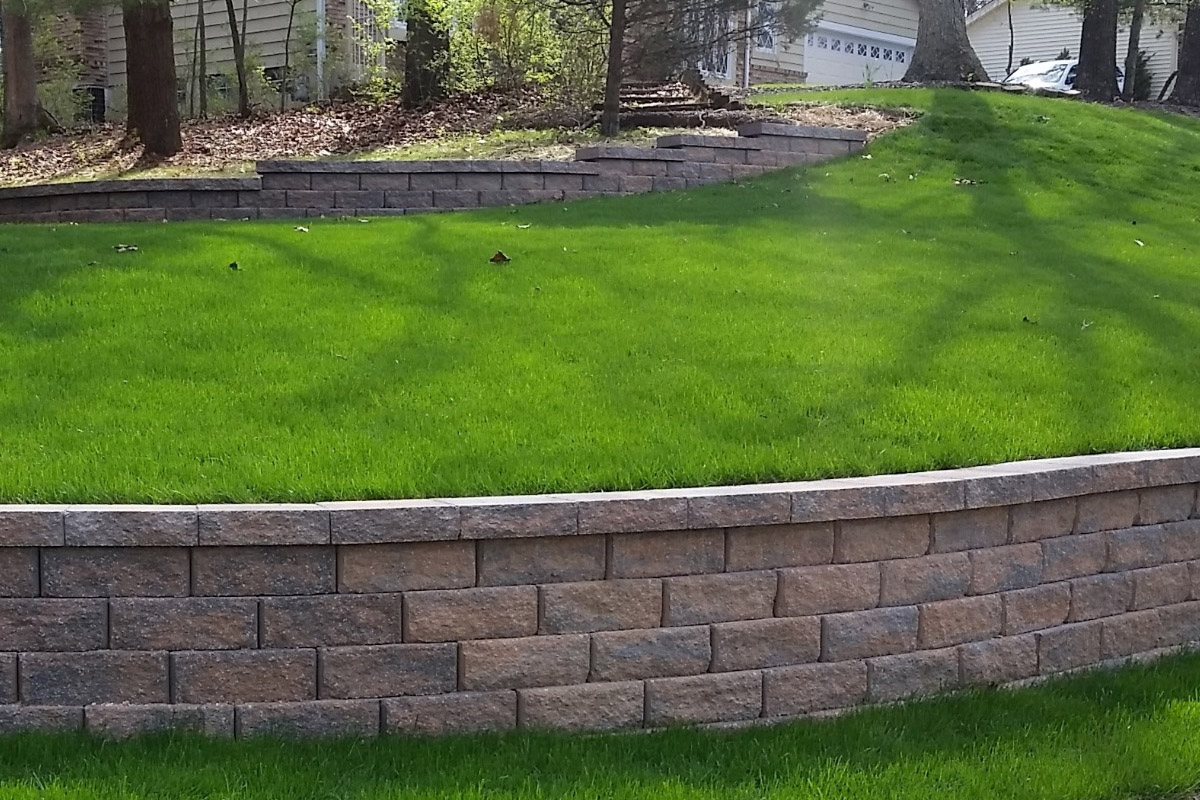Retaining Wall Construction in St. Louis and St. Charles MO Area