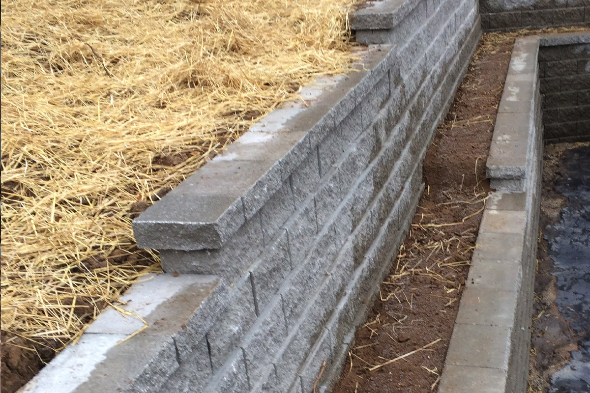 Retaining Wall Construction in St. Louis and St. Charles MO Area