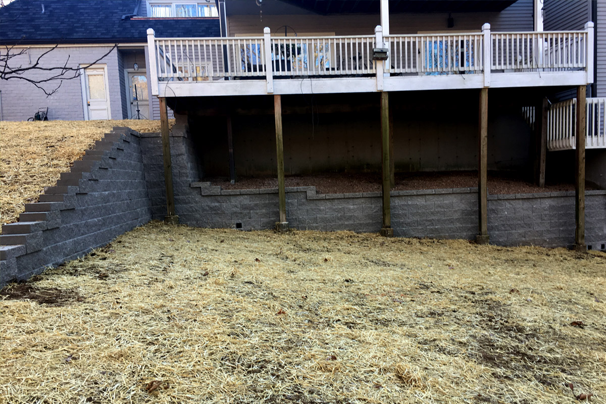 Retaining Wall Construction in St. Louis and St. Charles MO Area