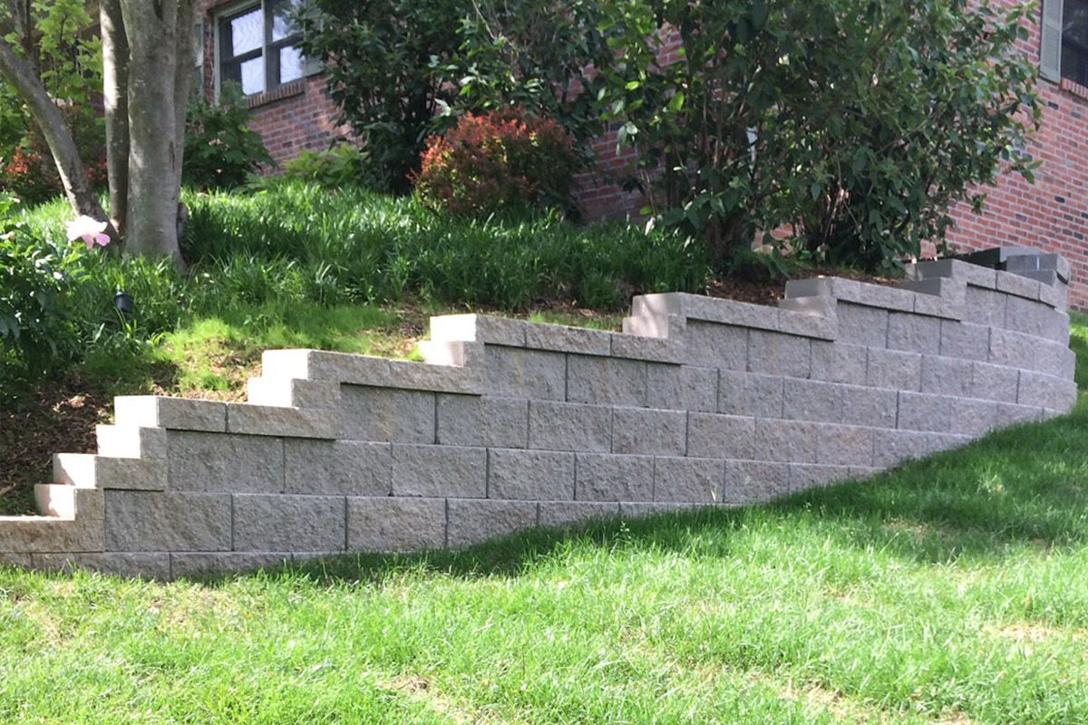 Retaining Wall Construction in St. Louis and St. Charles MO Area
