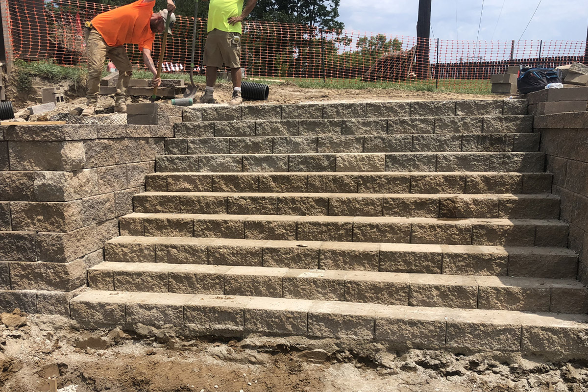 Retaining Wall Construction in St. Louis and St. Charles MO Area