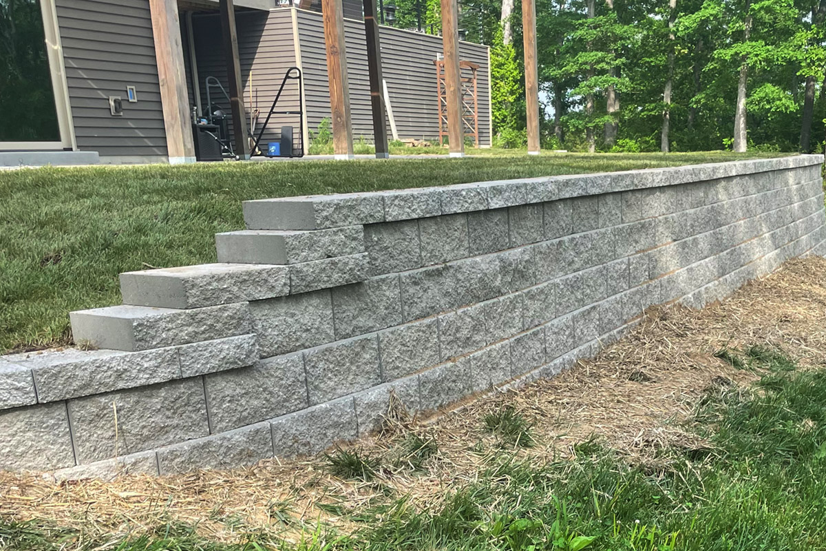 Retaining Wall Construction in St. Louis and St. Charles MO Area