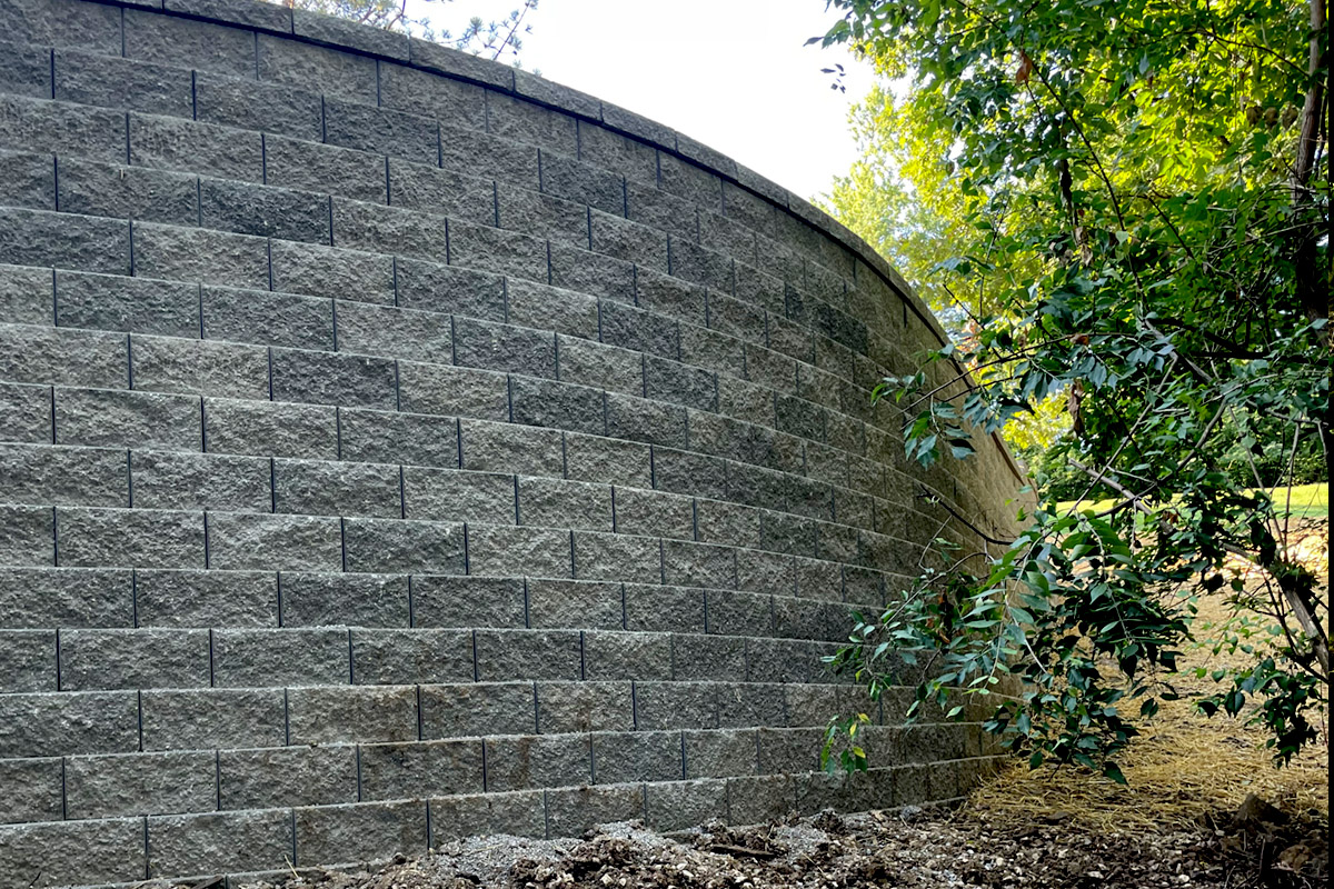 Retaining Wall Construction in St. Louis MO Area